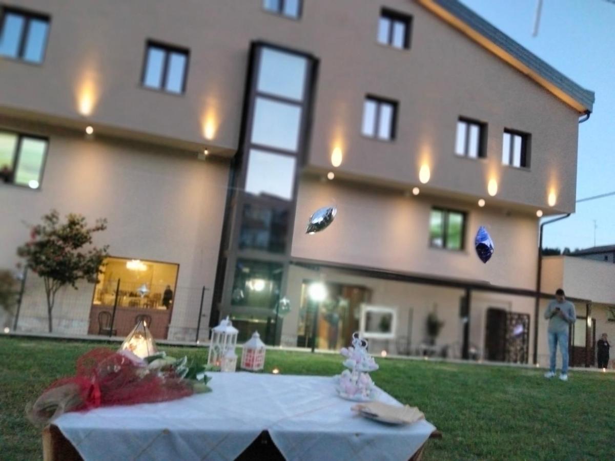 Hotel Ristorante Caligiuri Decollatura Exterior photo
